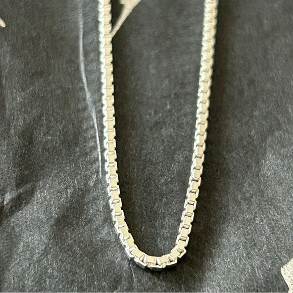 1.4mm Sterling Silver Box Chain 16” - Picture 3 of 6